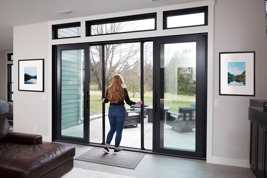 retractable patio screen 900x600